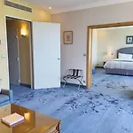 Relais De - Hotel, Golf & Hotel 4*