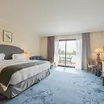 Relais De - Hotel, Golf & 4* Margaux-Cantenac