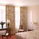 Relais De - Hotel, Golf & Hotel 4*