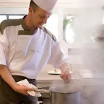 Relais De - Hotel, Golf & 4* Margaux-Cantenac