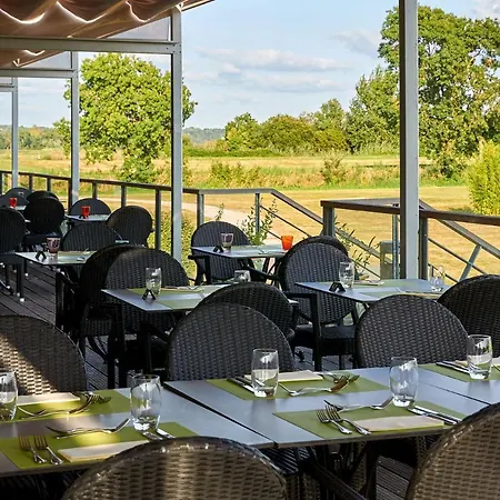 Relais De - Hotel, Golf & Hotell