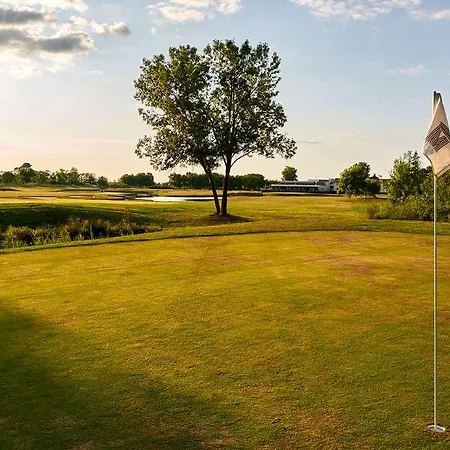Hotel Relais De Margaux - Hotel, Golf & Spa
