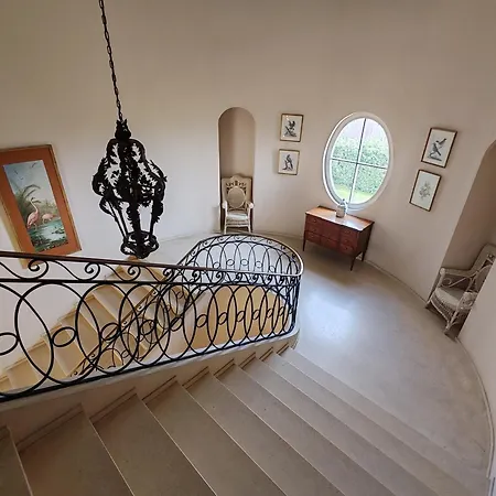 Relais De - Hotel, Golf & 4* Margaux-Cantenac