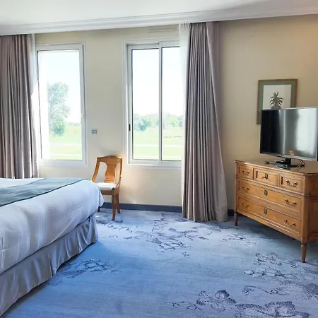 Relais De - Hotel, Golf & 4* Margaux-Cantenac