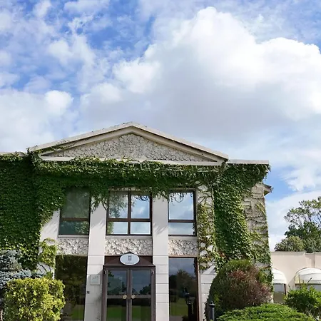 Relais De - Hotel, Golf & 4* Margaux-Cantenac