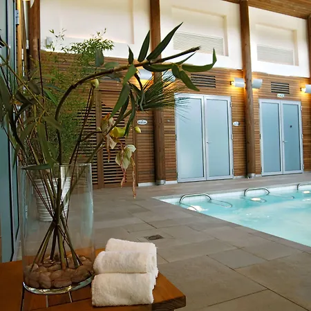 Relais De - Hotel, Golf & Hotell 4*