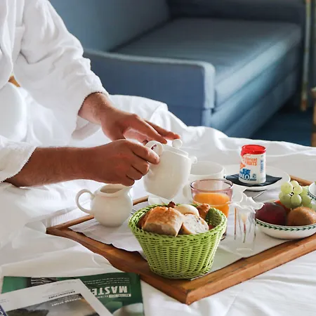 فندق Relais De - Hotel, Golf & مارغو-كانتيناك