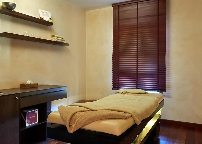 Relais De - Hotel, Golf & 4* Margaux-Cantenac