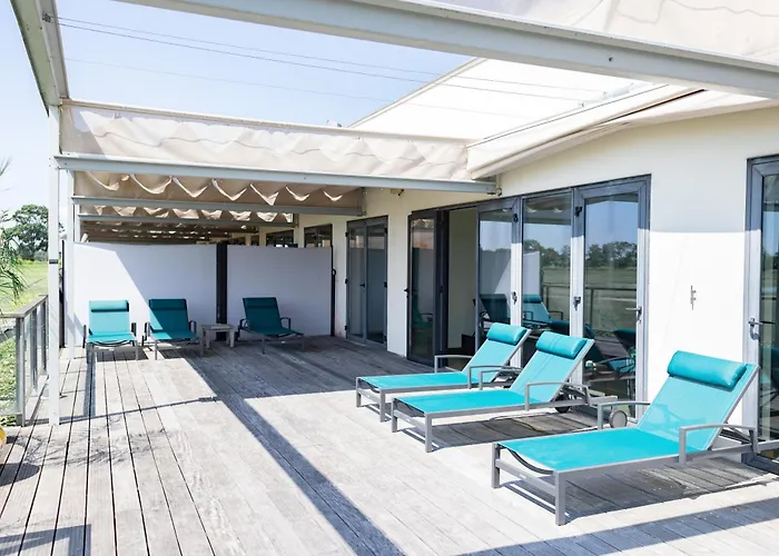 Relais De - Hotel, Golf & 4* Margaux-Cantenac