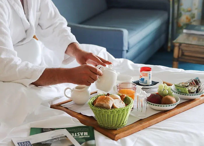 Hotel Relais De - Hotel, Golf & Margaux-Cantenac